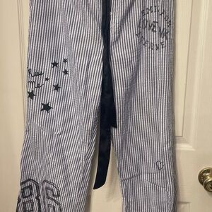 Victoria's Secret Blue and White Floral Pajama Pants
